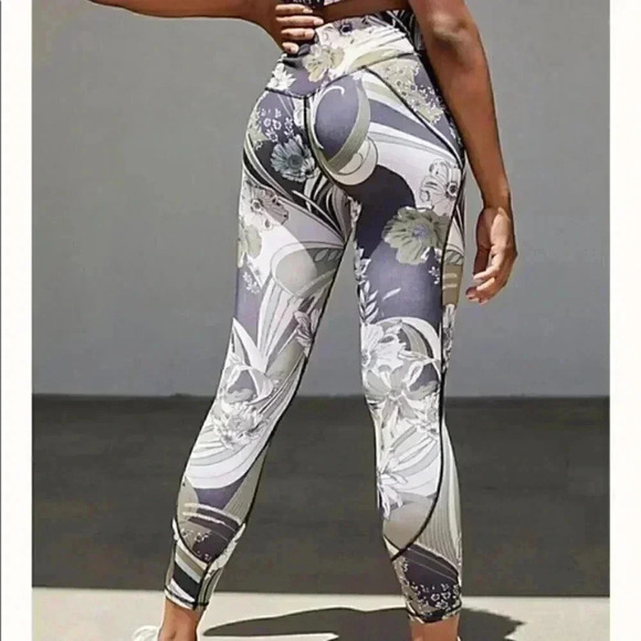 Free People Movement Legging Wave Crush High Rise - Picture 4 of 4